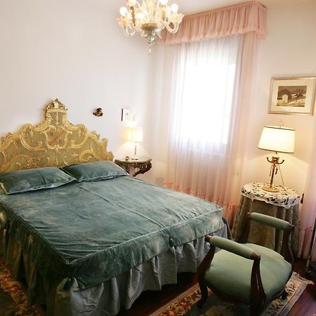 B&B Il Glicine Fiorito Lido di Venezia Eksteriør bilde